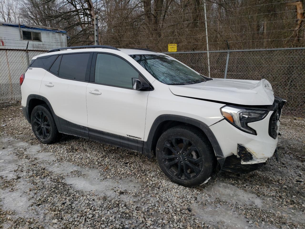 2020 GMC Terrain - Image 4
