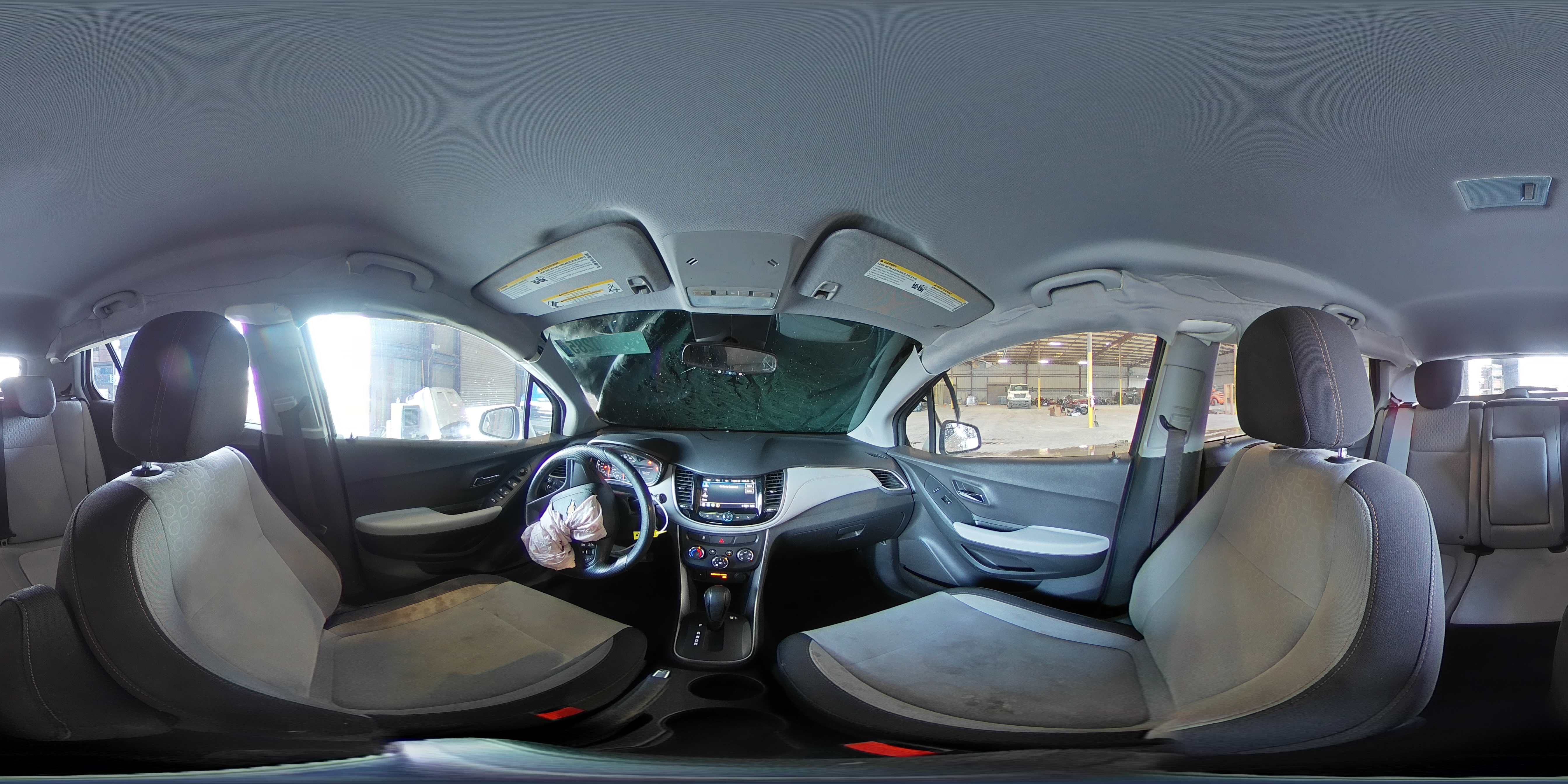 2018 Chevrolet Trax - Image 15