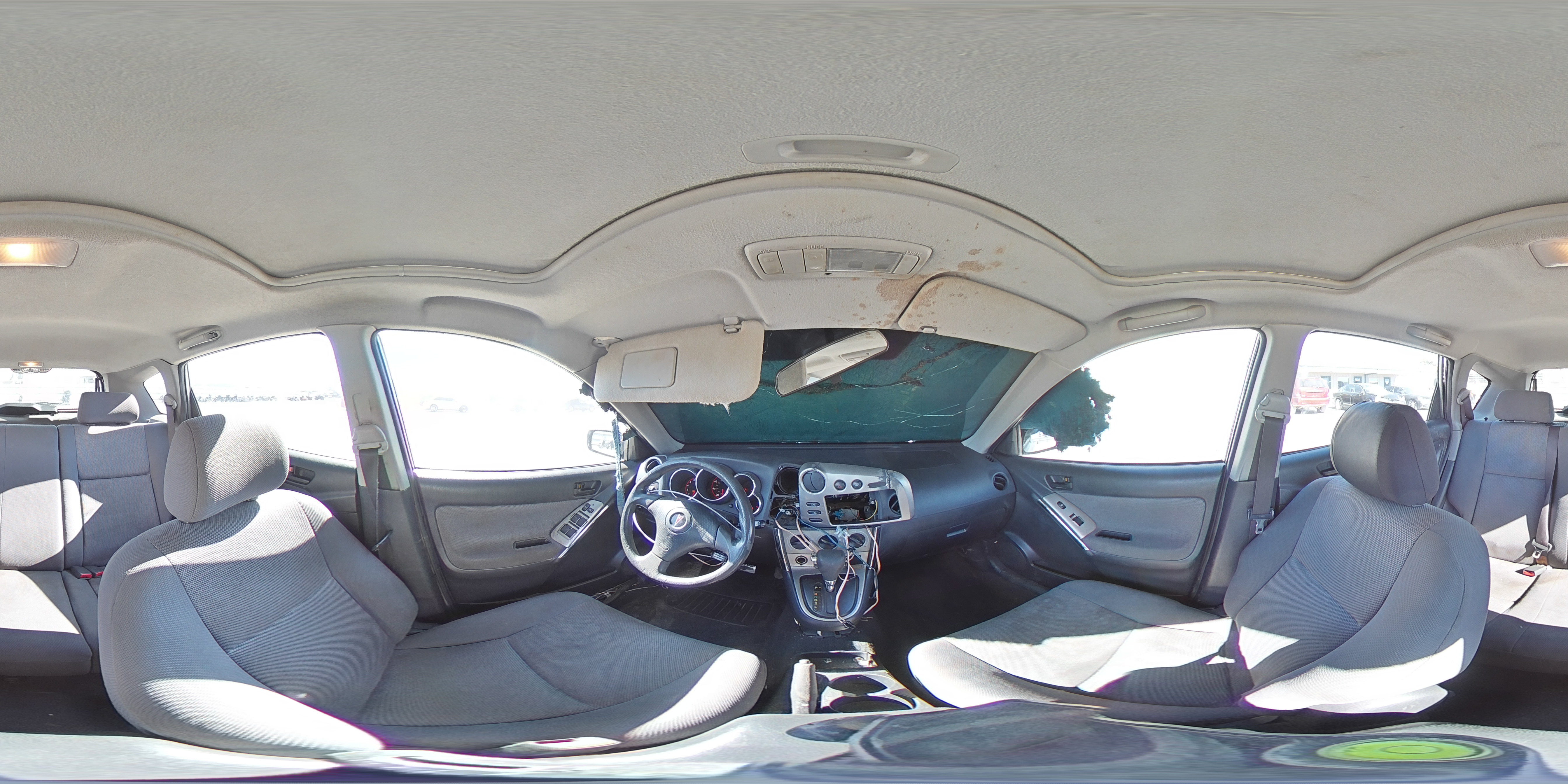 2004 Pontiac Vibe - Image 13