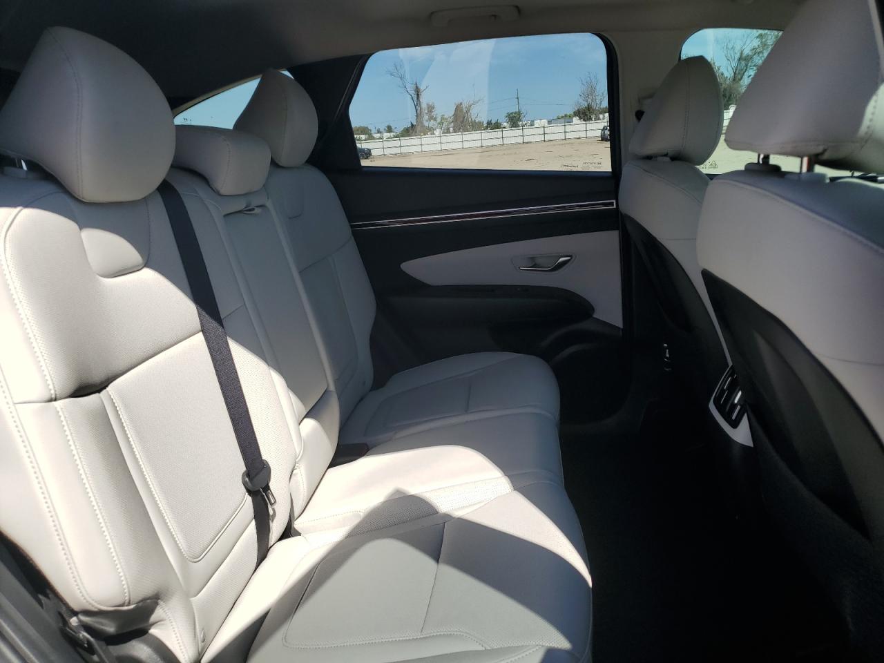 2023 Hyundai Tucson - Image 11