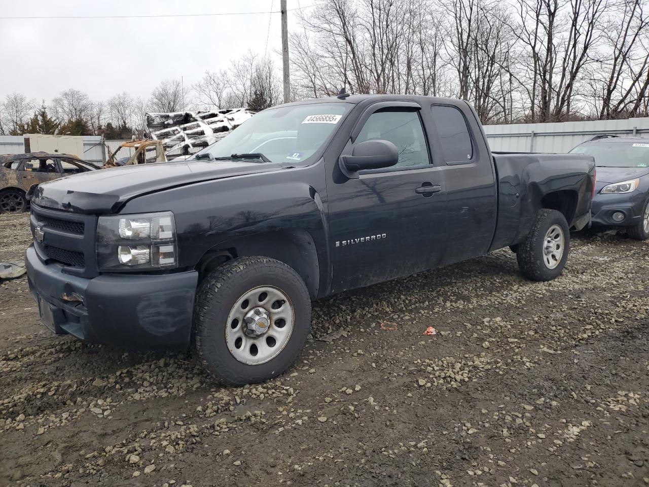 2007 Chevrolet Silverado - Image 1