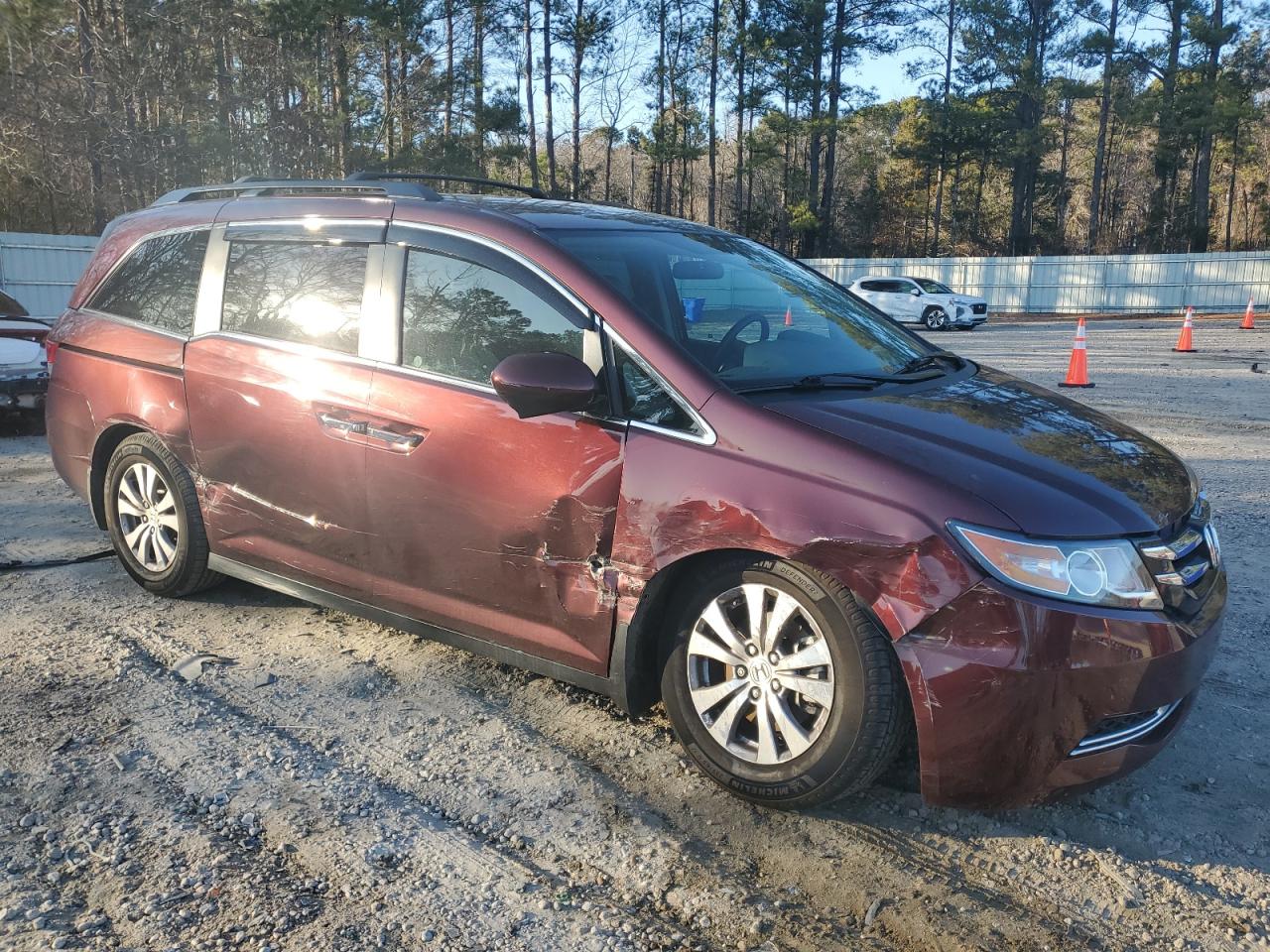 2016 Honda Odyssey - Image 4