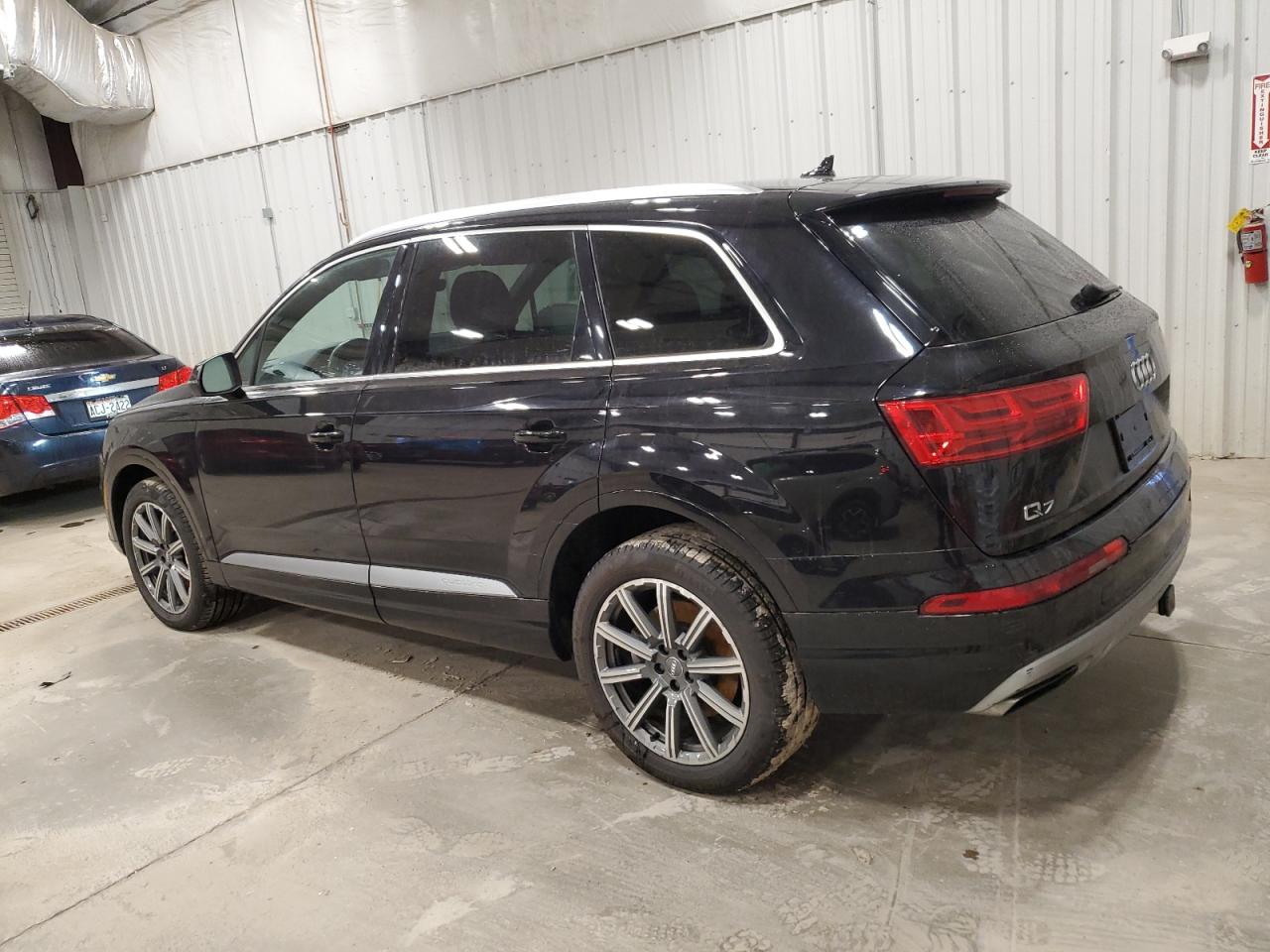 2018 Audi Q7 - Image 2