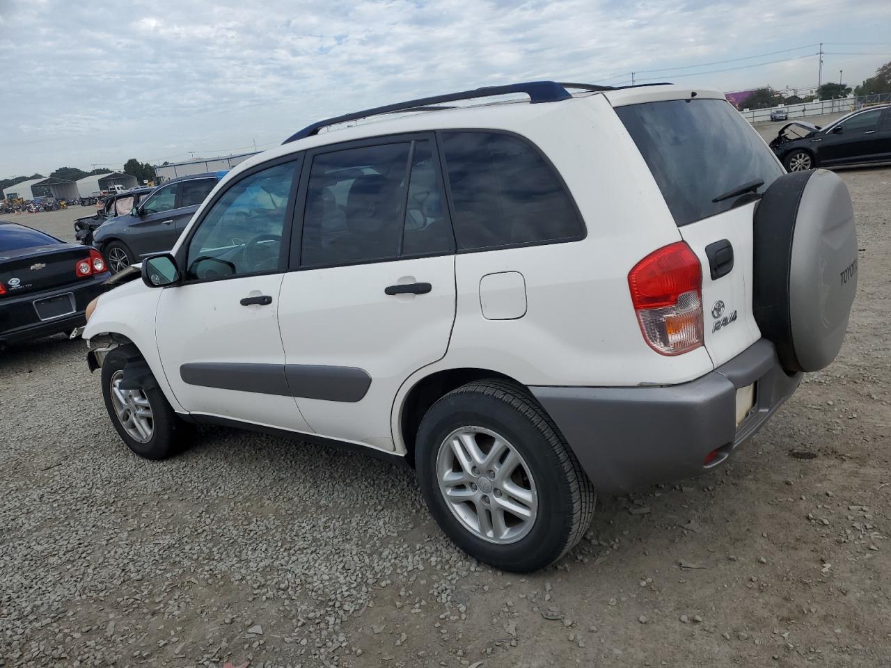 2002 Toyota RAV 4 - Image 2