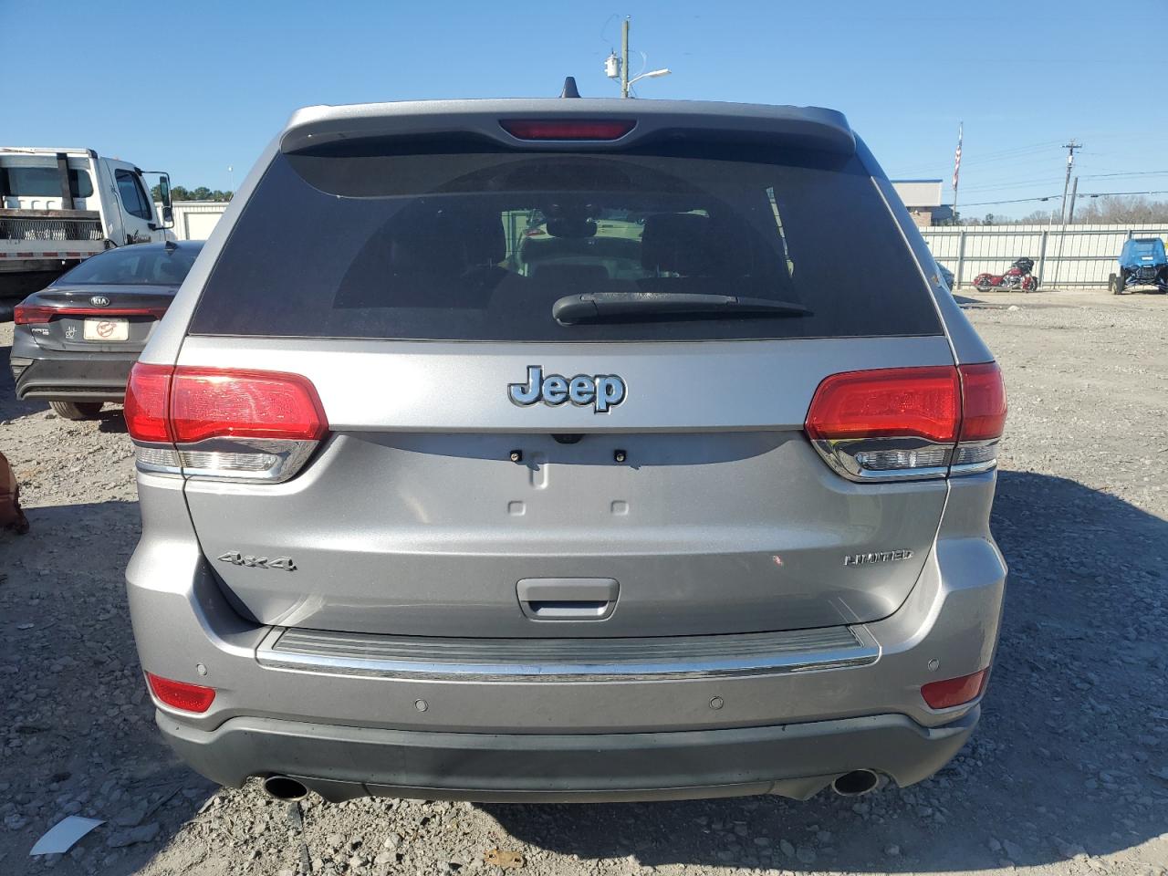 2018 Jeep Grand Cherokee - Image 6