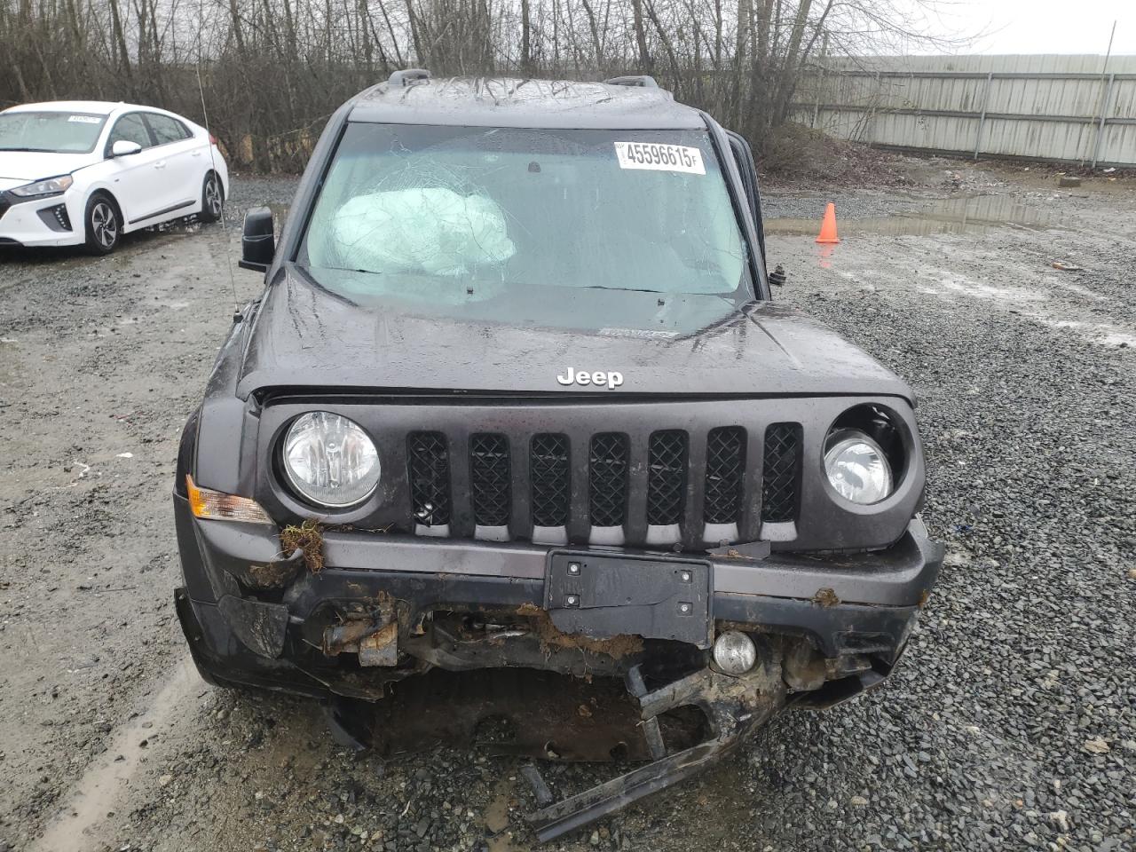 2016 Jeep Liberty (Patriot) - Image 5