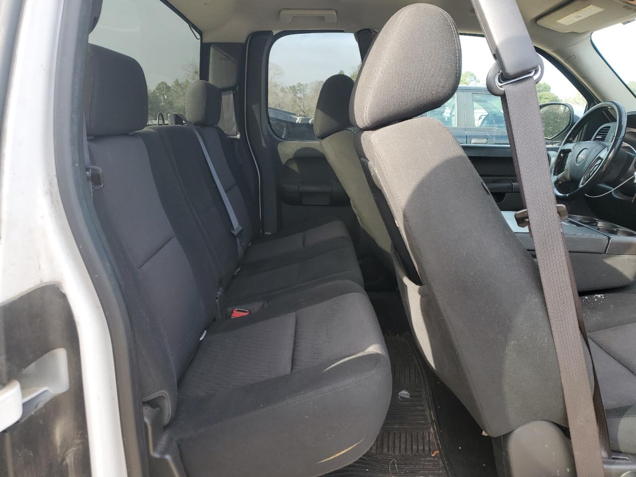 2013 GMC Sierra - Image 10