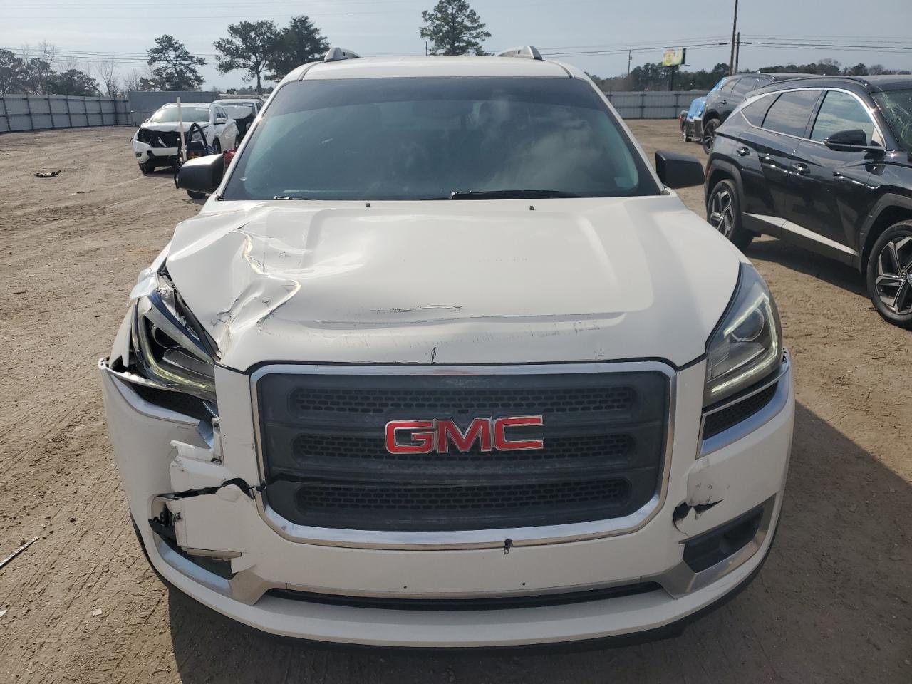 2014 GMC Acadia - Image 5
