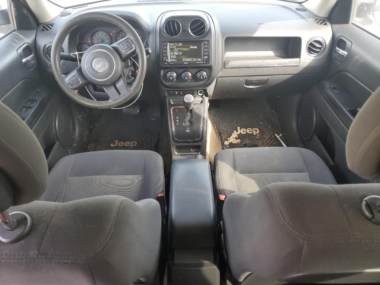 2016 Jeep Liberty (Patriot) - Image 8