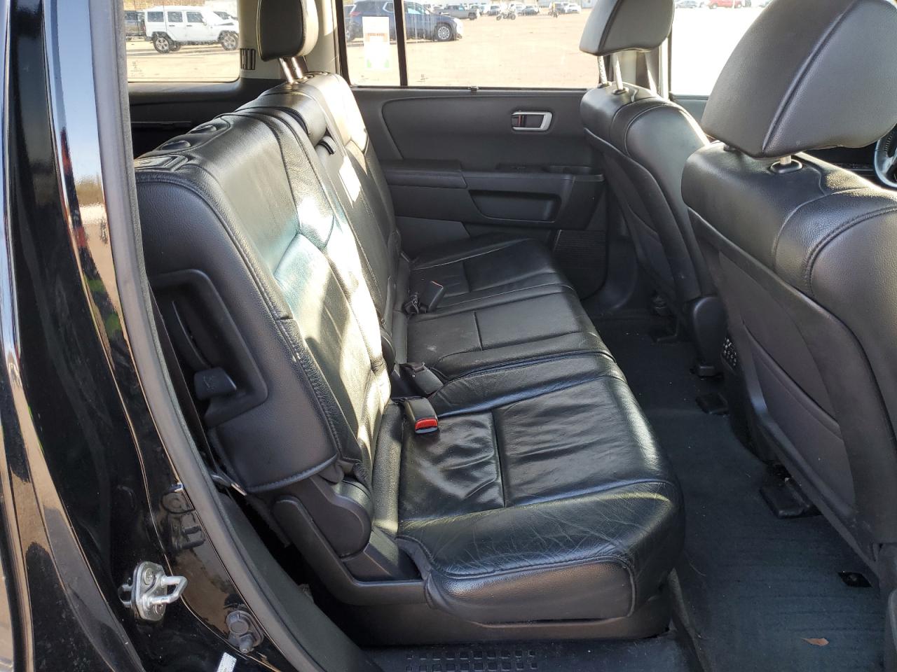 2014 Honda Pilot - Image 12
