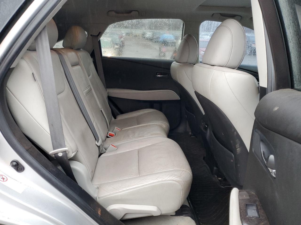 2015 Lexus RX - Image 12