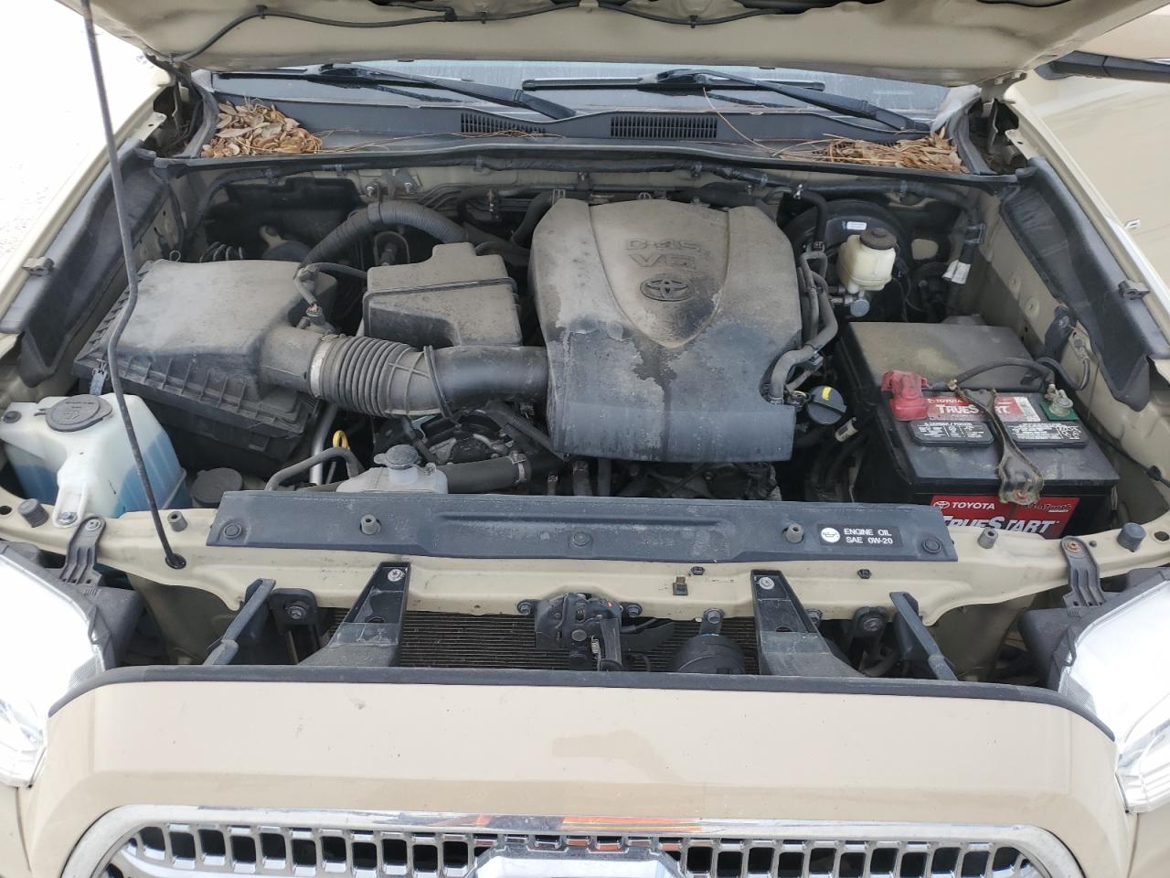 2016 Toyota Tacoma - Image 11