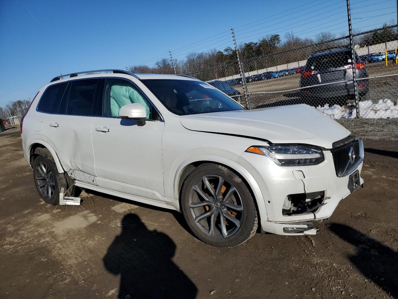 2019 Volvo XC90 - Image 4