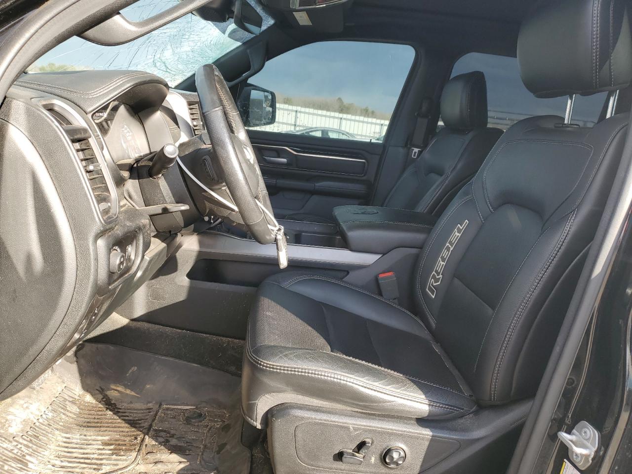 2020 RAM 1500 - Image 7