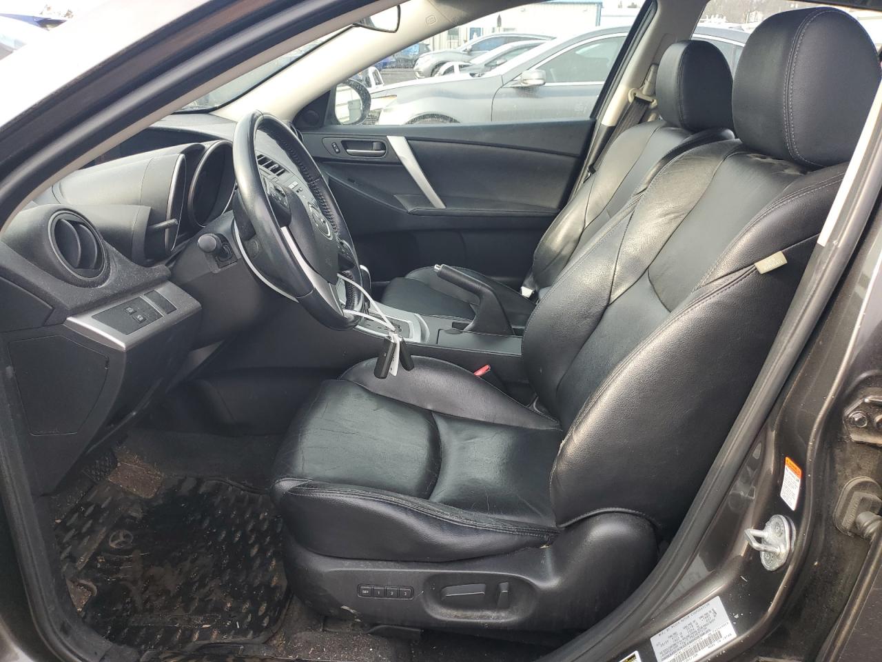 2010 Mazda 3 - Image 7