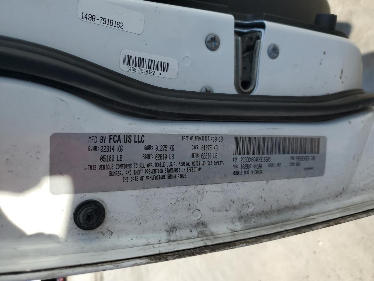 2019 Chrysler 300 - Image 13