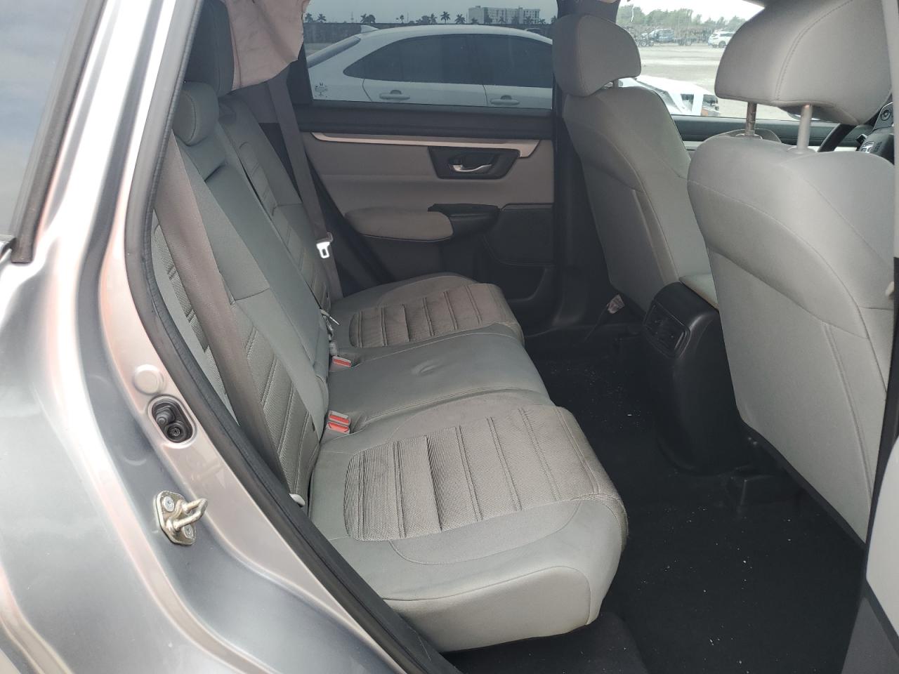 2017 Honda CR-V - Image 11