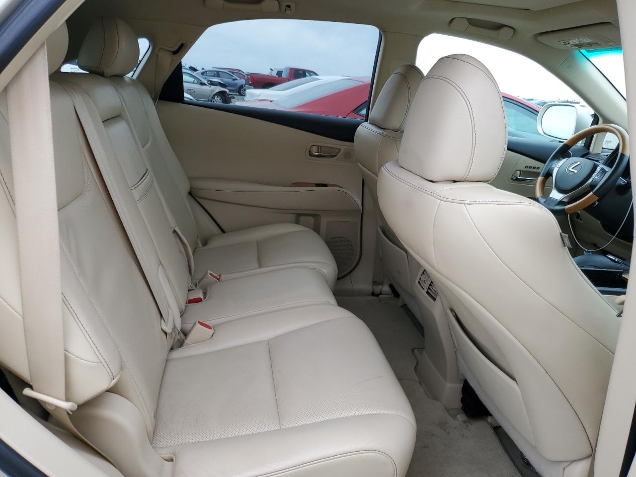 2015 Lexus RX - Image 11