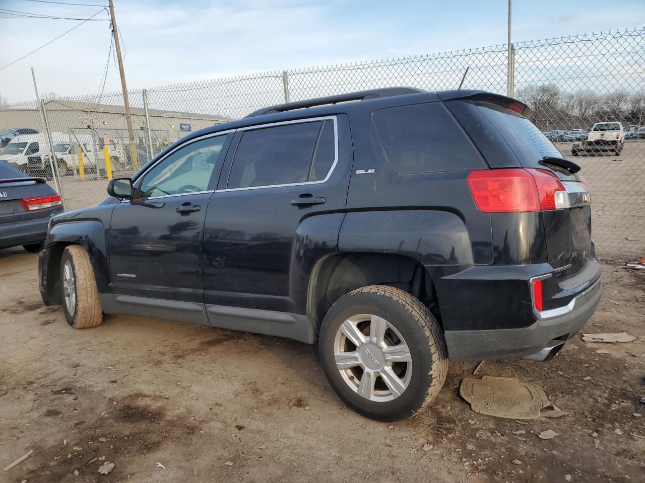 2016 GMC Terrain - Image 2