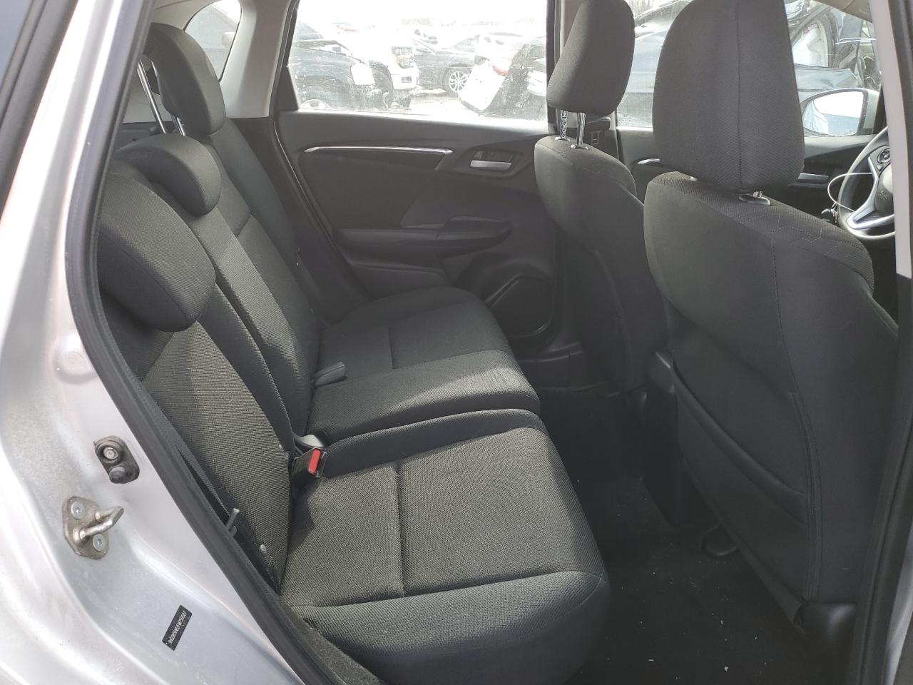 2015 Honda Fit - Image 10