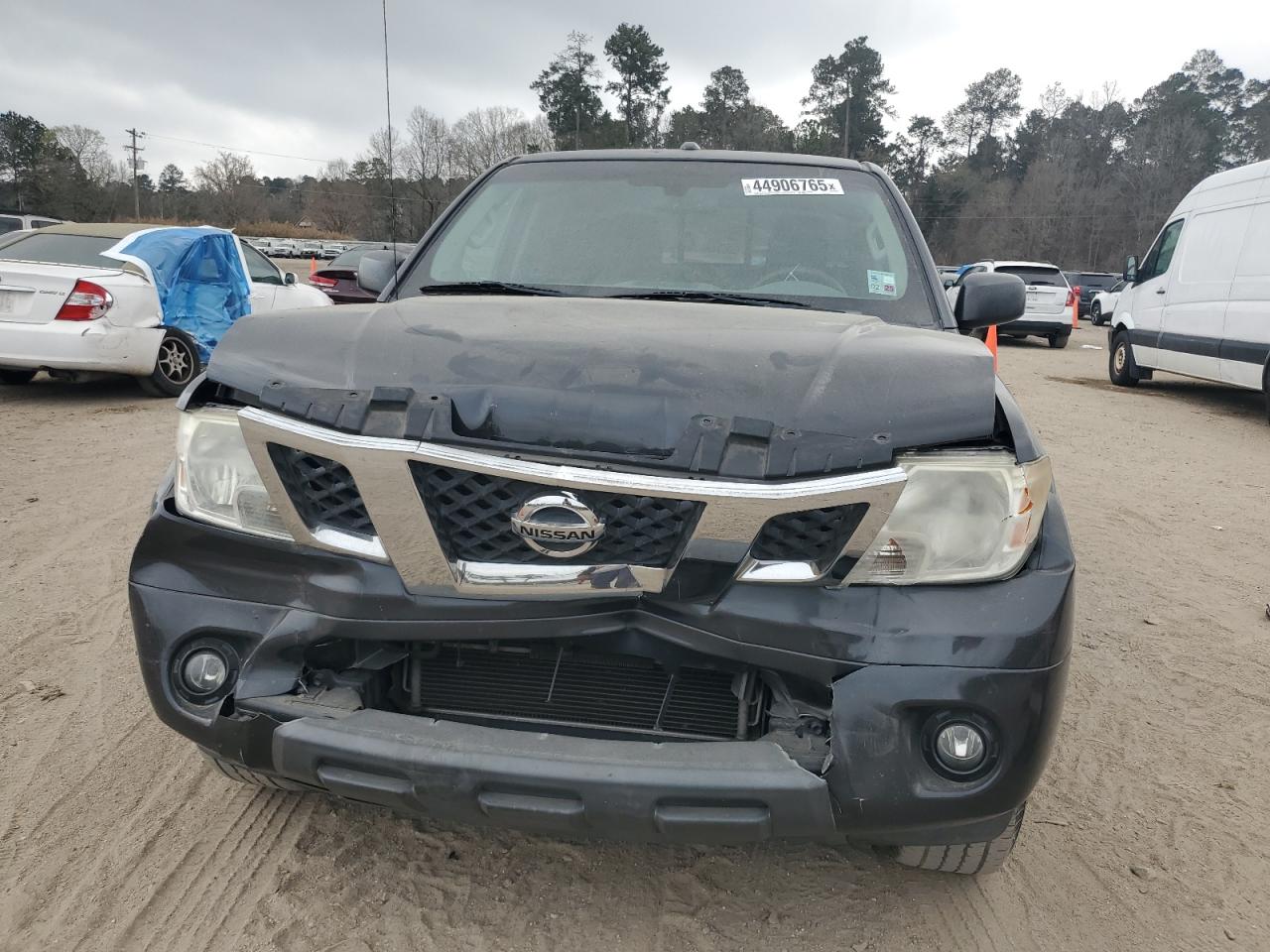 2015 Nissan Navara (Frontier) - Image 5