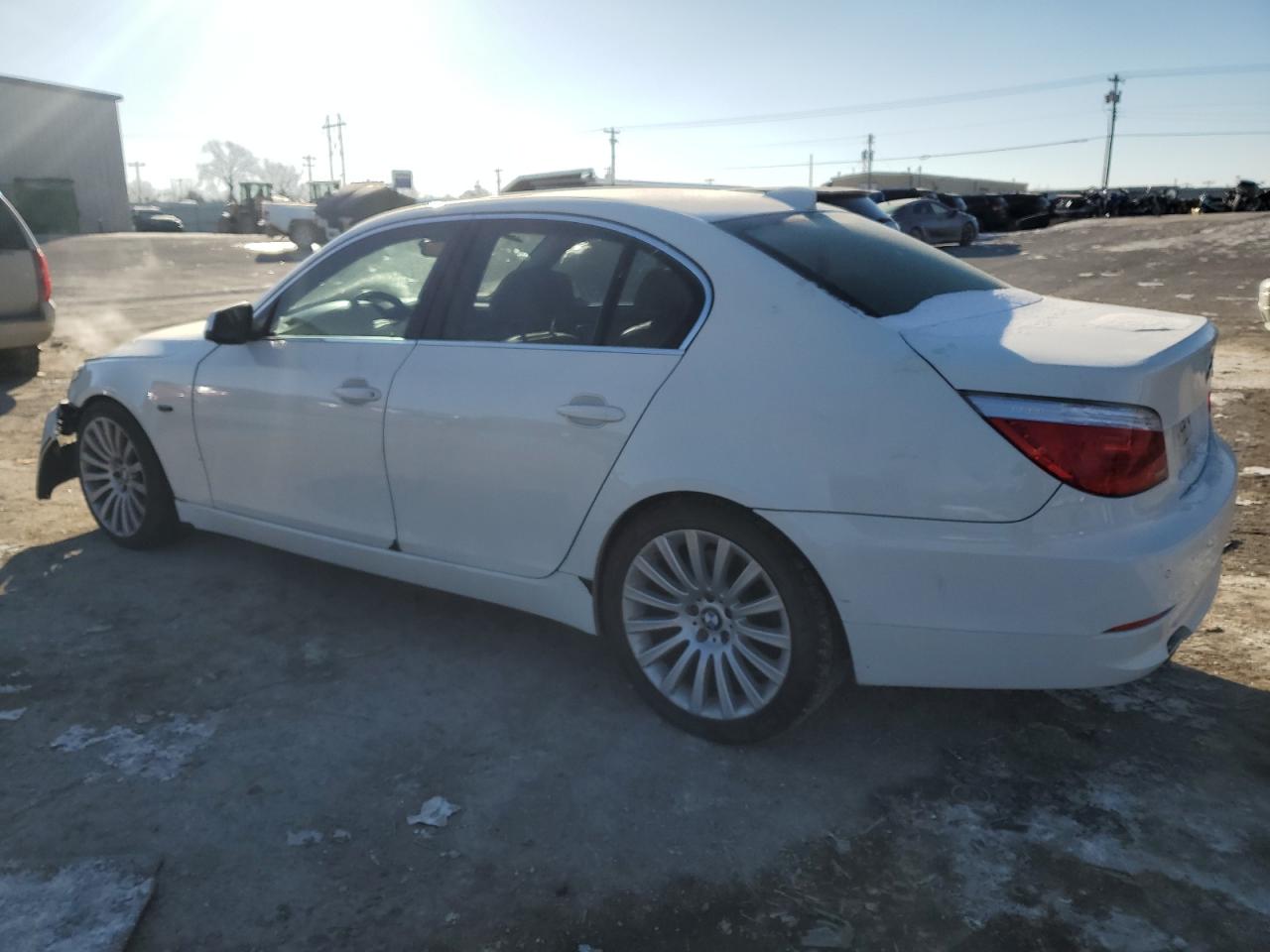 2010 BMW 5er - Image 2