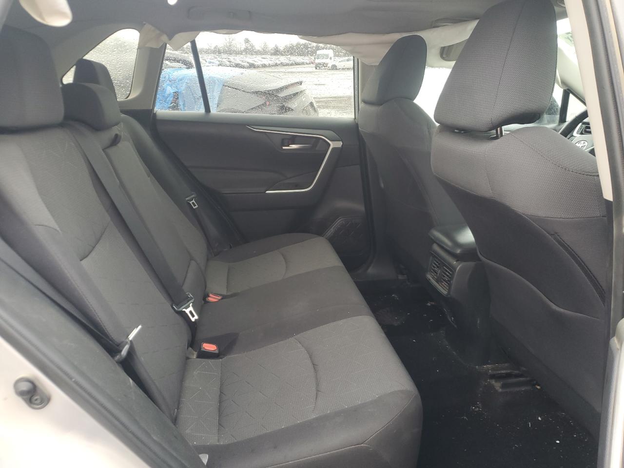 2021 Toyota RAV 4 - Image 11