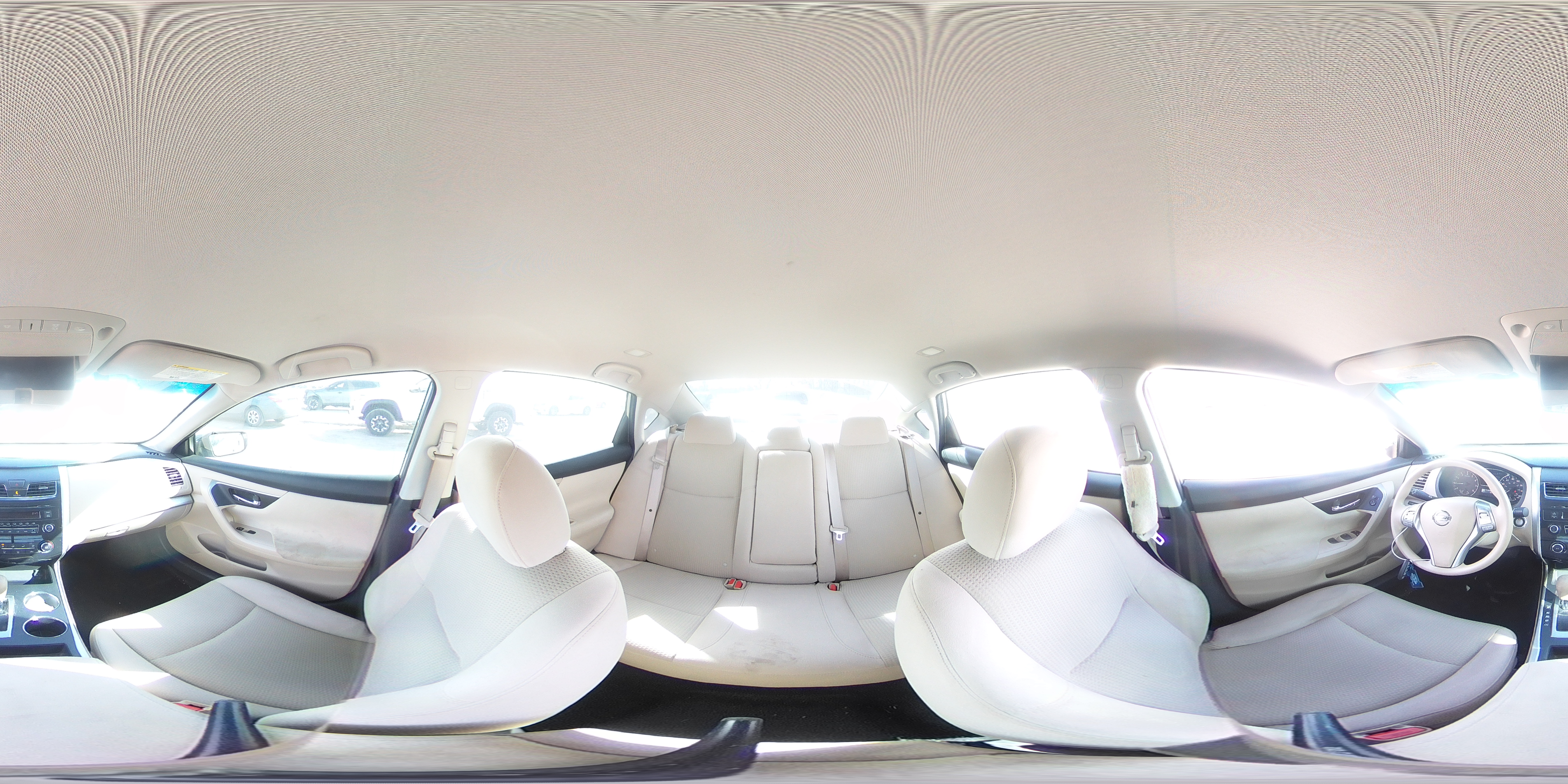 2015 Nissan Altima - Image 12