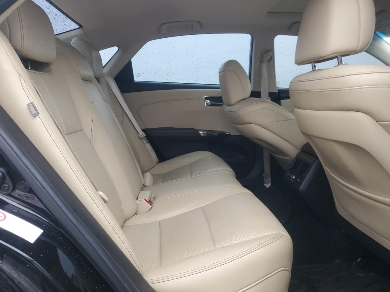 2015 Toyota Avalon - Image 10