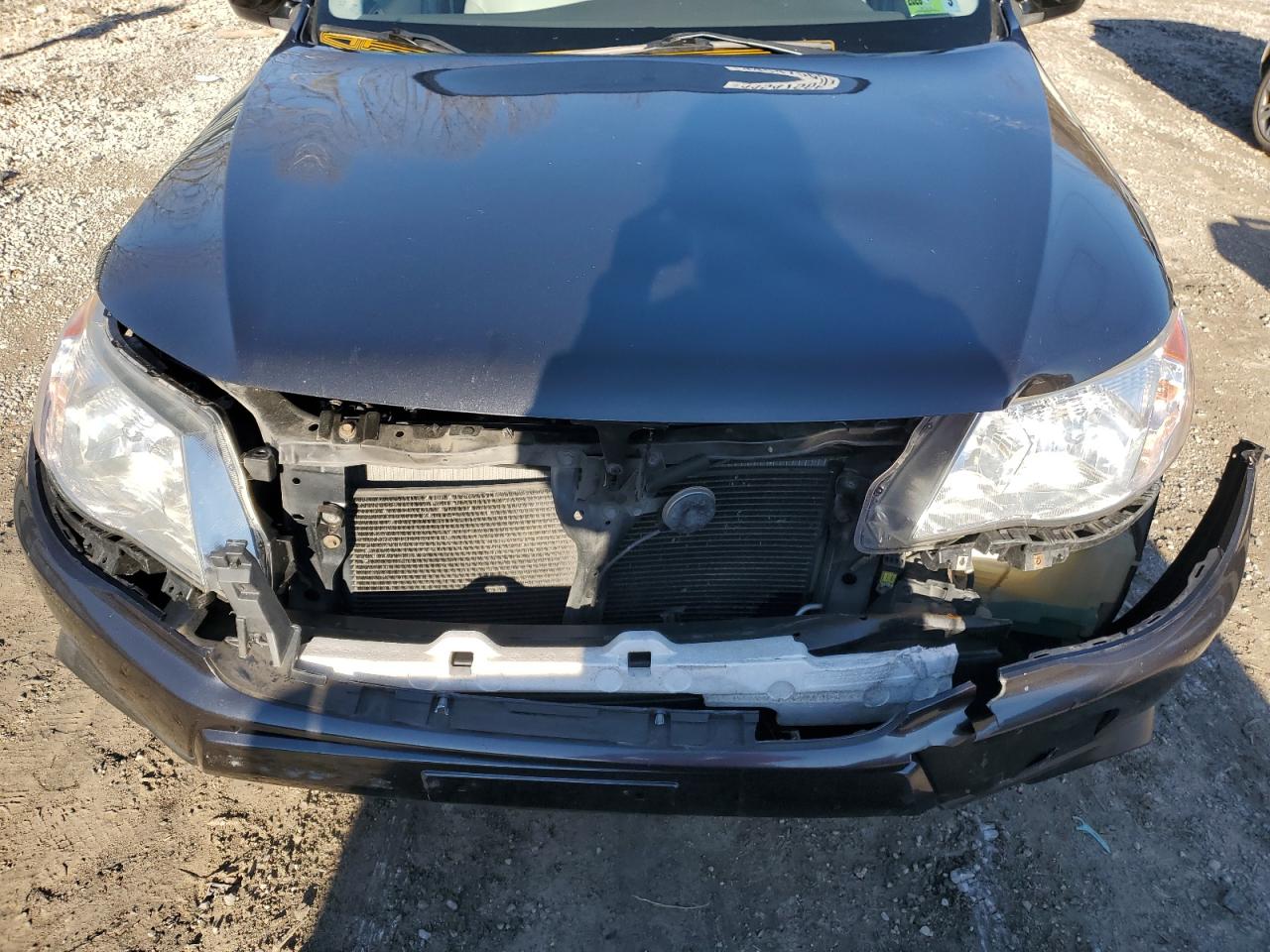 2010 Subaru Forester - Image 12