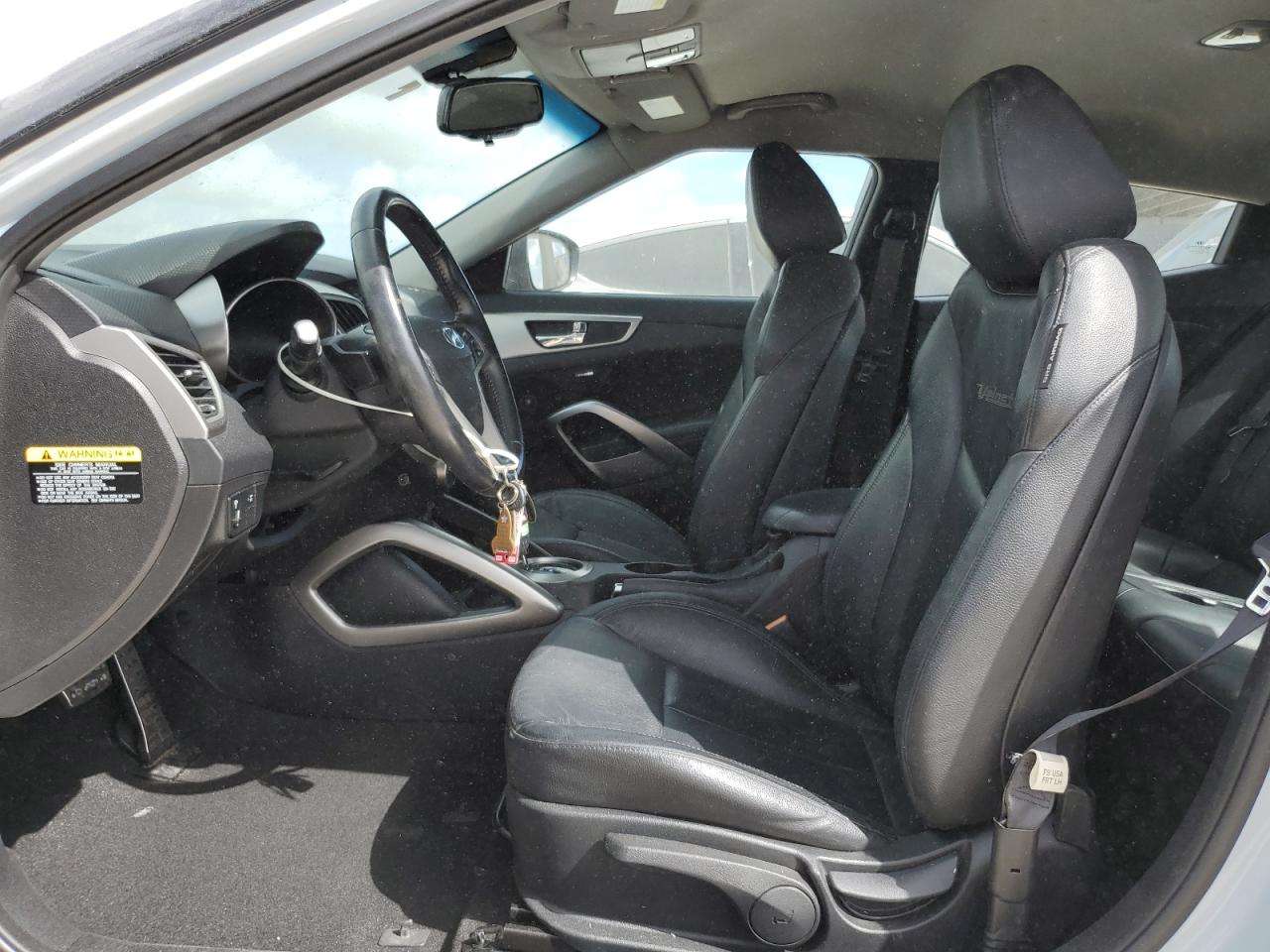2015 Hyundai Veloster - Image 7