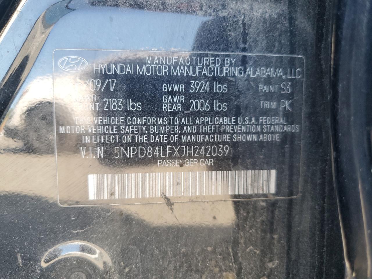 2018 Hyundai Elantra - Image 12
