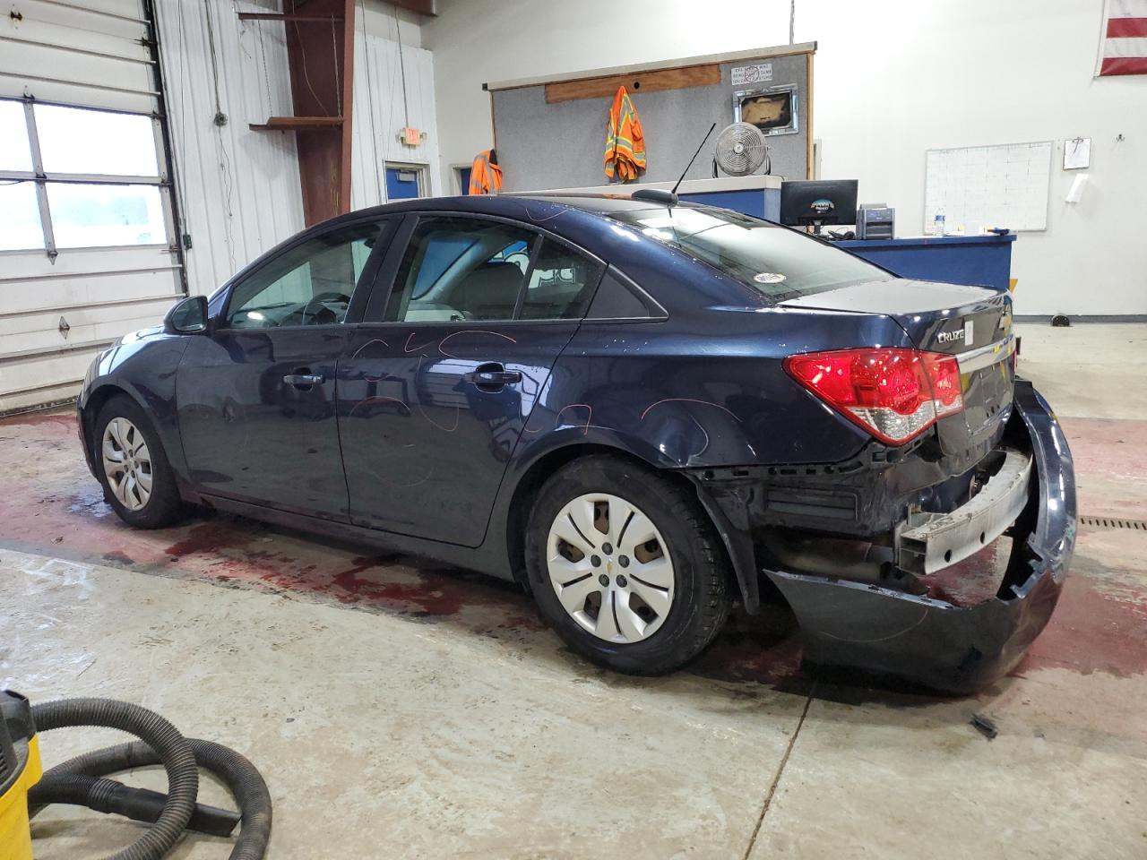 2015 Chevrolet Cruze - Image 2