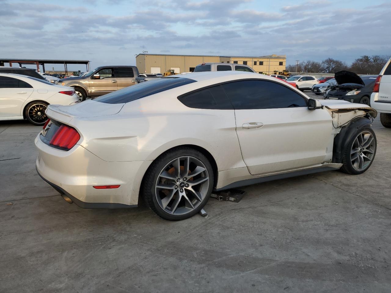 2017 Ford Mustang - Image 3