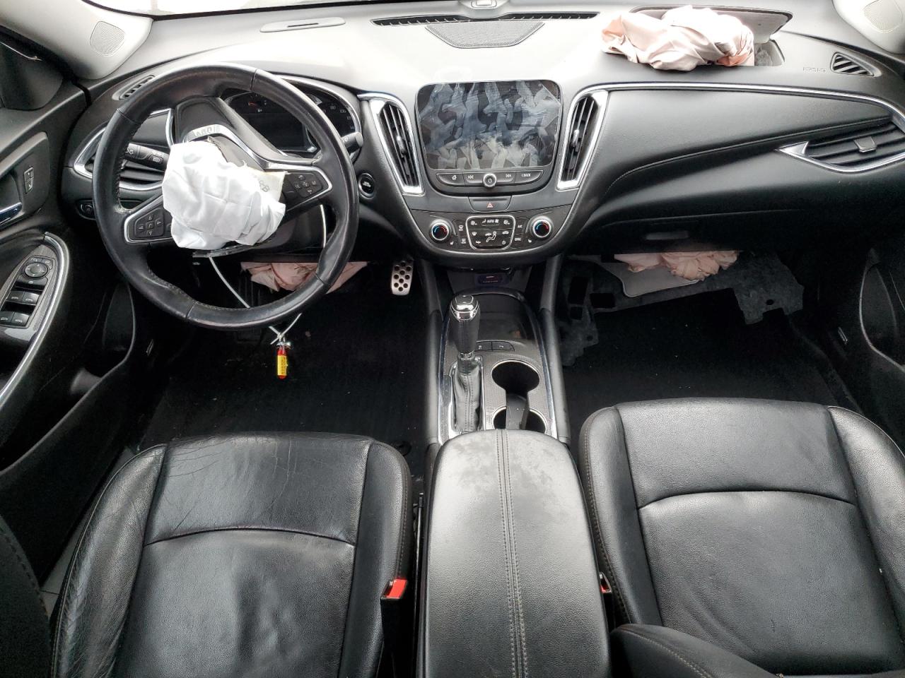 2017 Chevrolet Malibu - Image 8