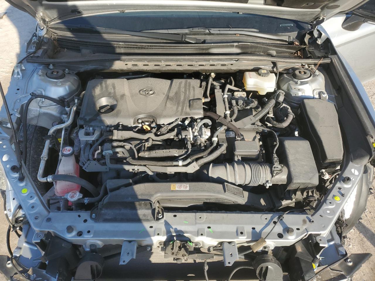 2022 Toyota Camry - Image 11