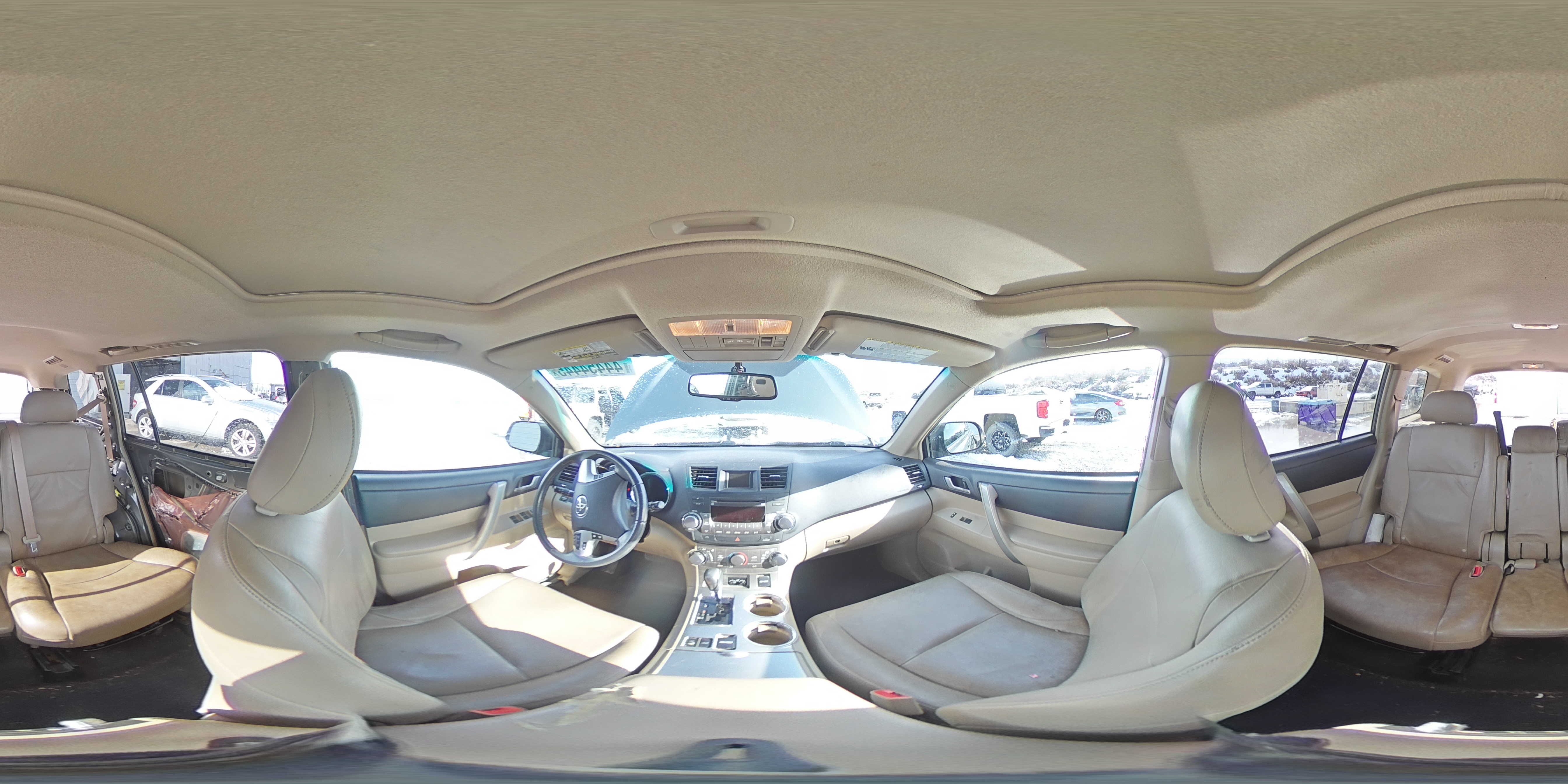 2012 Toyota Highlander - Image 14