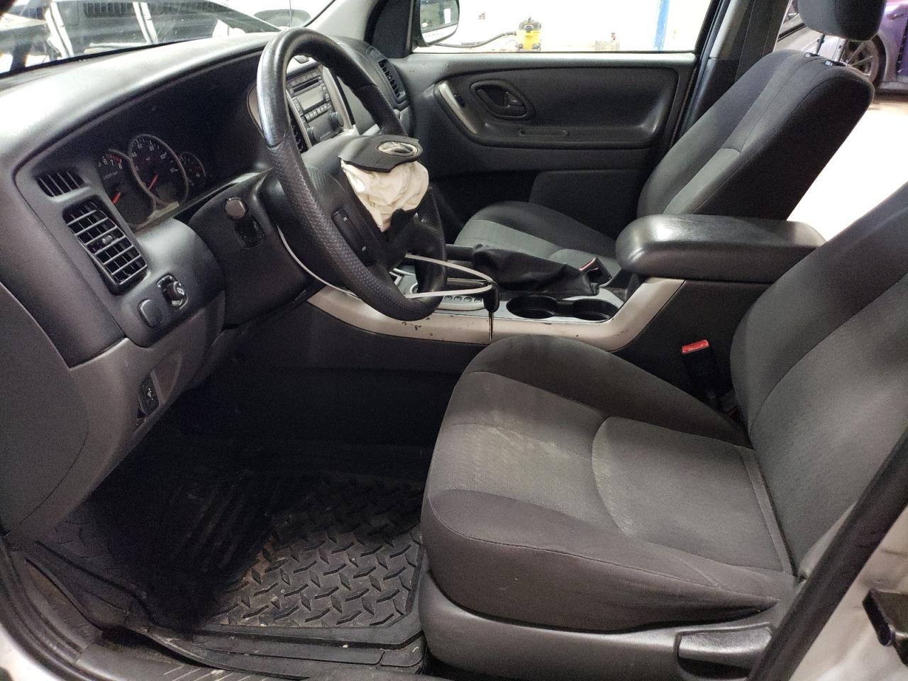2006 Mazda Tribute - Image 7