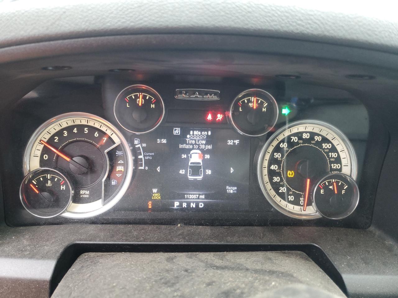 2016 RAM 1500 - Image 9