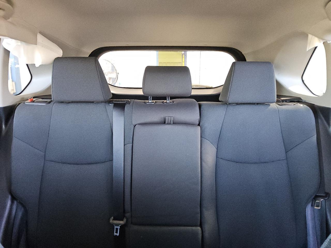 2024 Toyota RAV 4 - Image 10