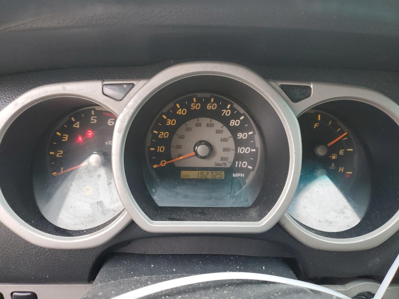 2004 Toyota 4Runner - Image 9
