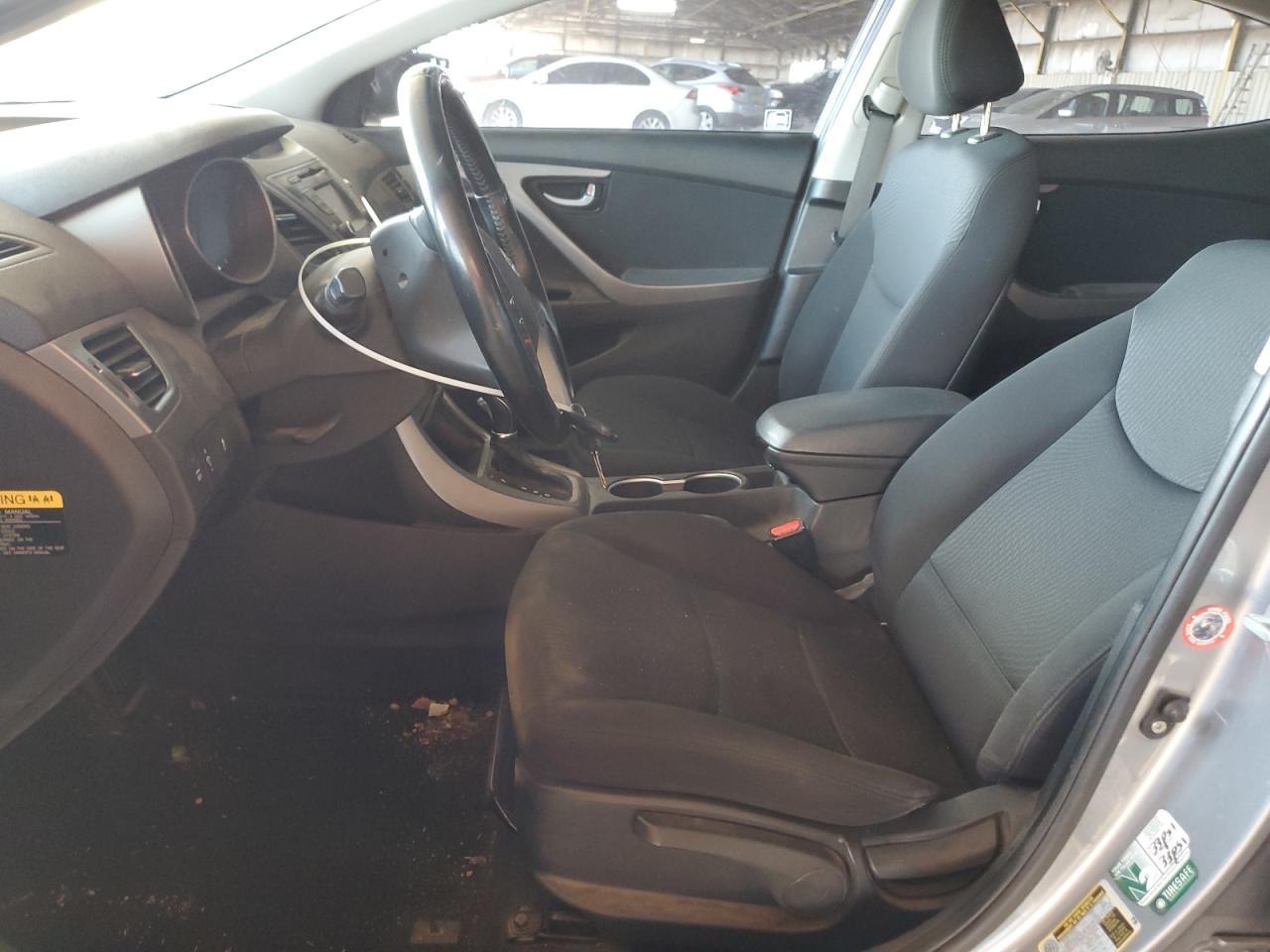 2015 Hyundai Elantra - Image 7