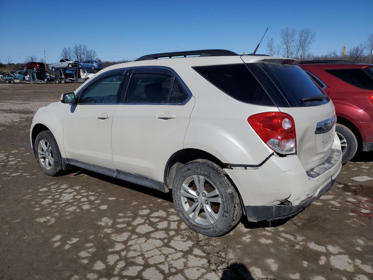 2013 Chevrolet Equinox - Image 2