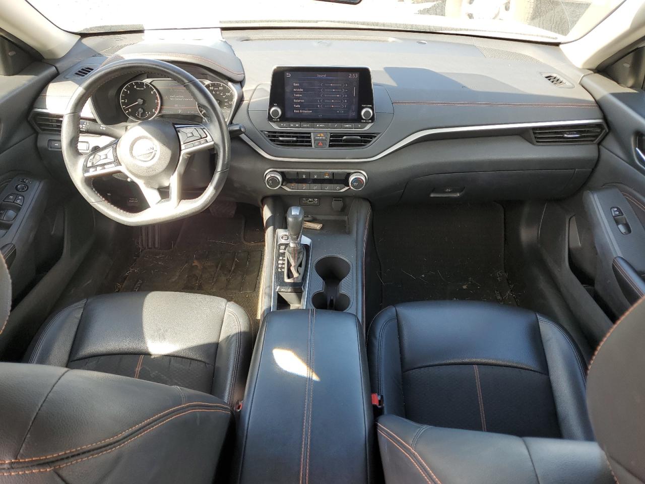 2021 Nissan Altima - Image 8