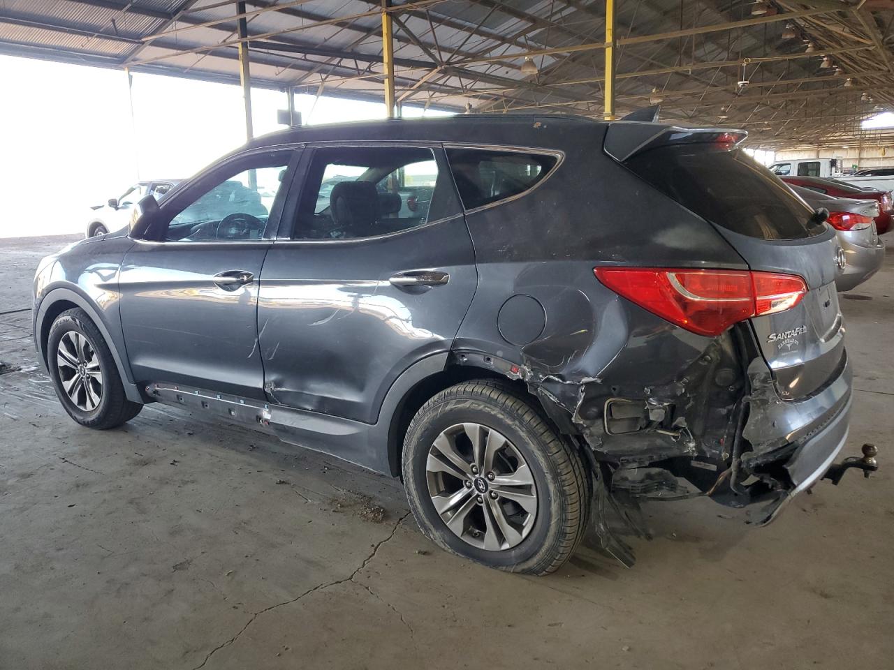 2015 Hyundai Santa Fe - Image 2