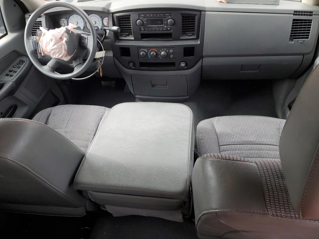 2008 Dodge RAM - Image 8