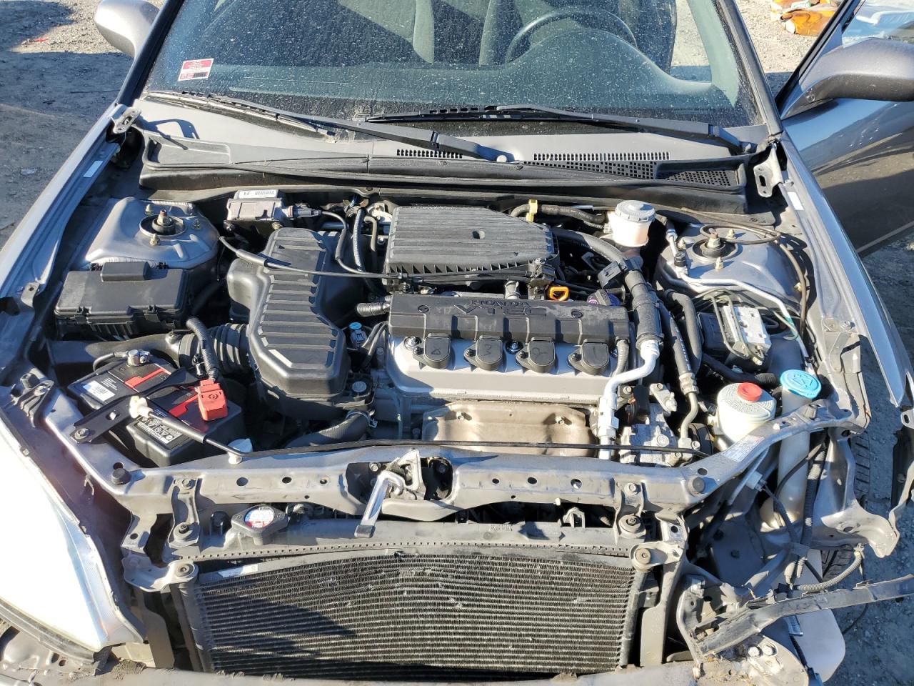 2005 Honda Civic - Image 11