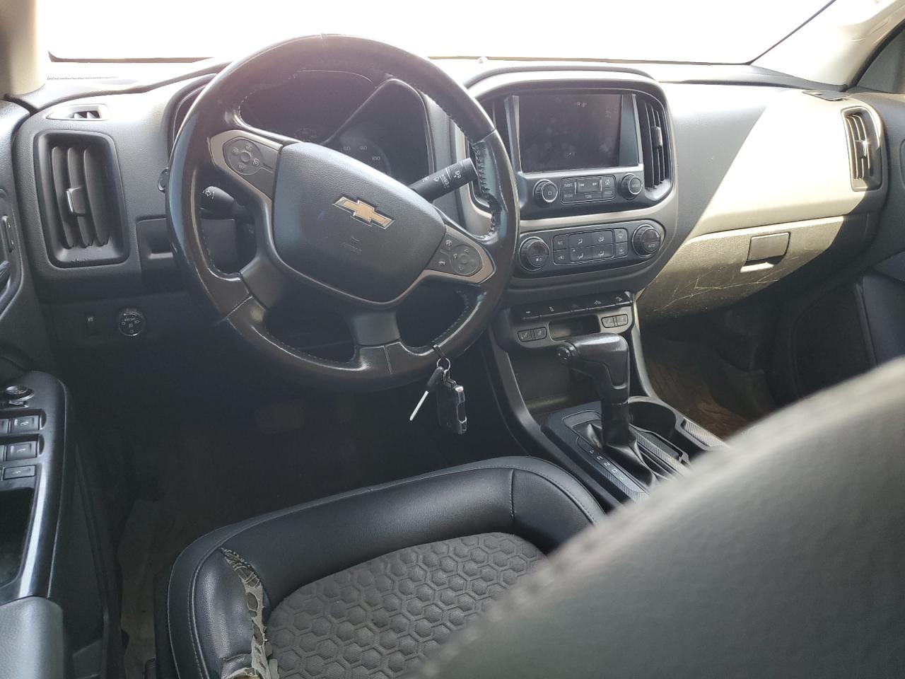 2017 Chevrolet Colorado - Image 8