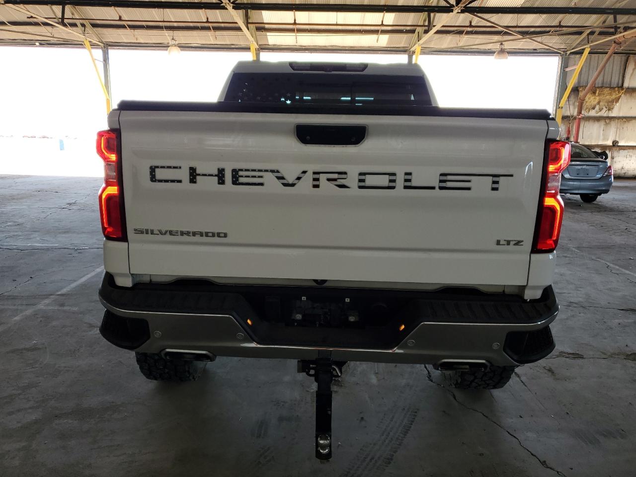 2020 Chevrolet Silverado - Image 6