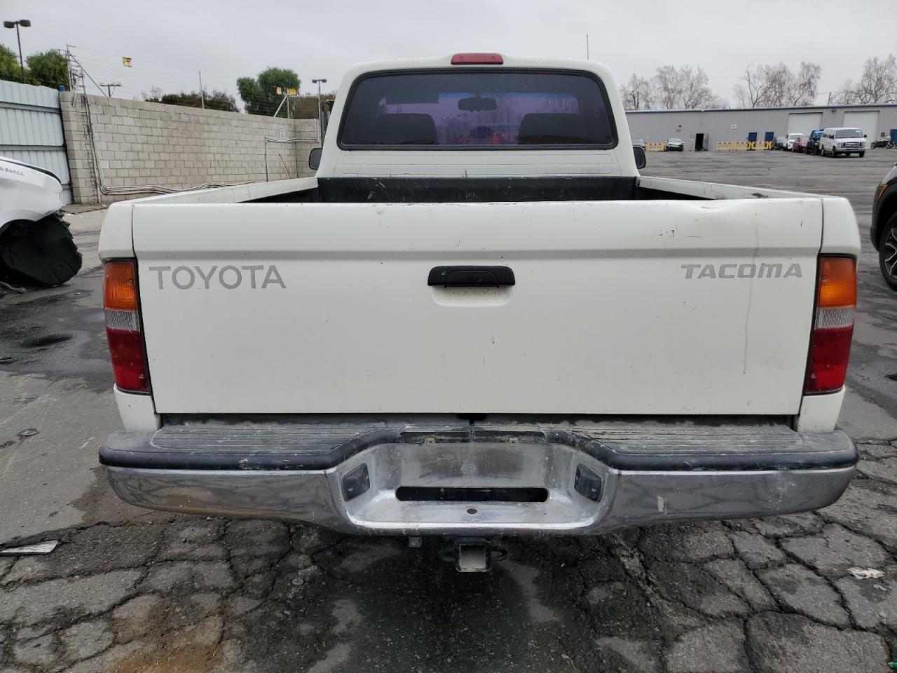 1998 Toyota Tacoma - Image 6